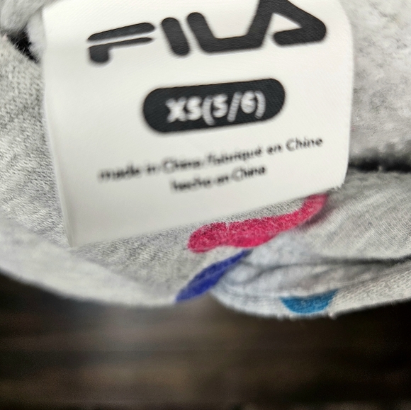 FILA 》 Kids Hooded Sweatshirt with All-Over Logo Print - Picture 2 of 3